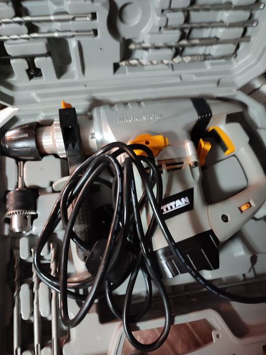 Перфоратор з Англії