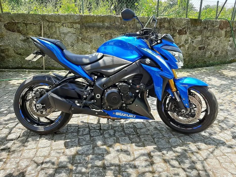 Suzuki GSX