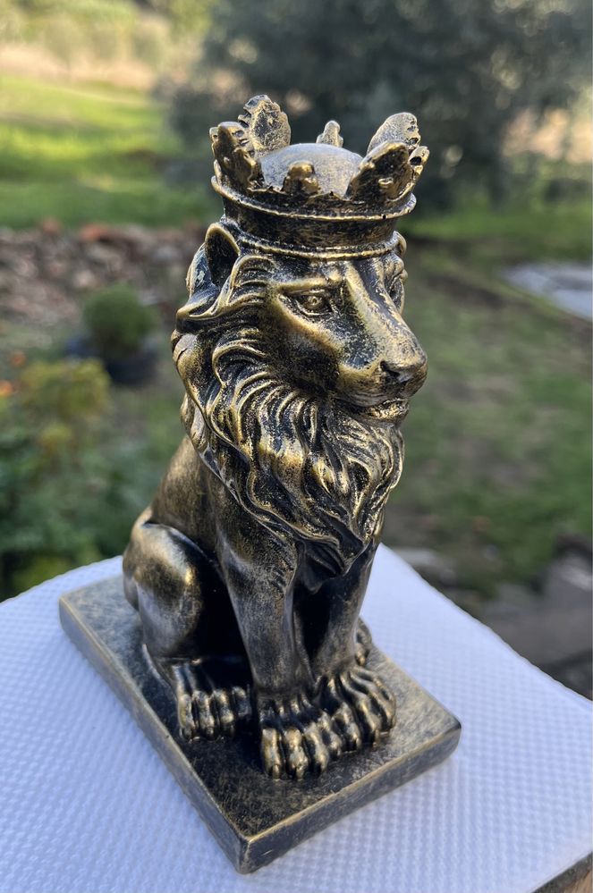 Estátua Leão coroado cor Bronze alusivo Sporting