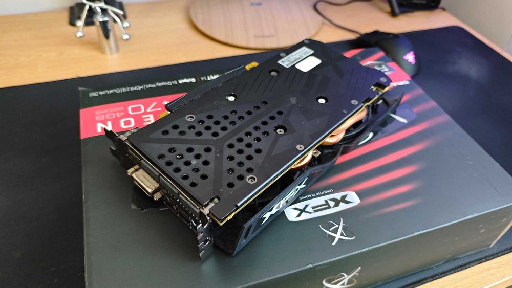 Karta graficzna Radeon RX470 XFX uszkodzona