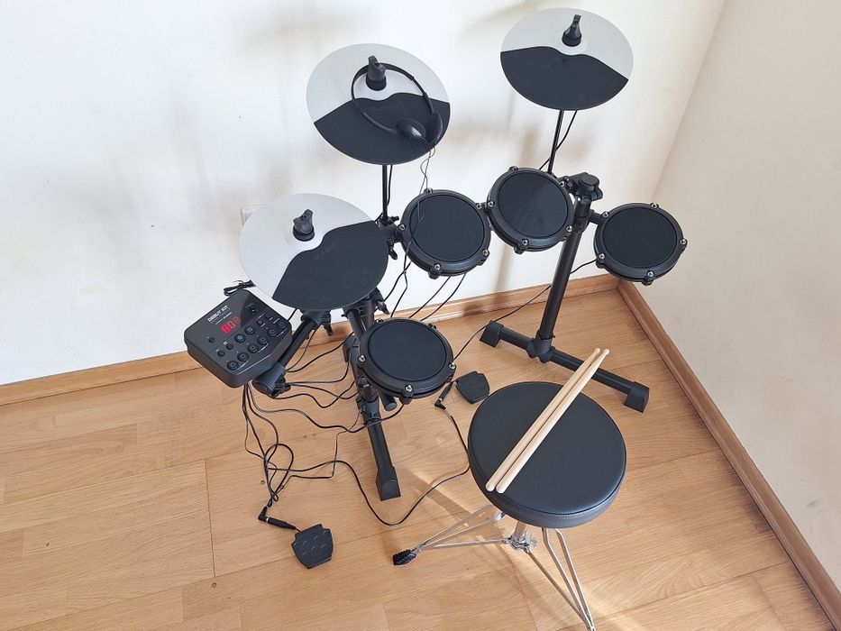 Alesis Debut Kit – Como nova | Ideal para iniciantes