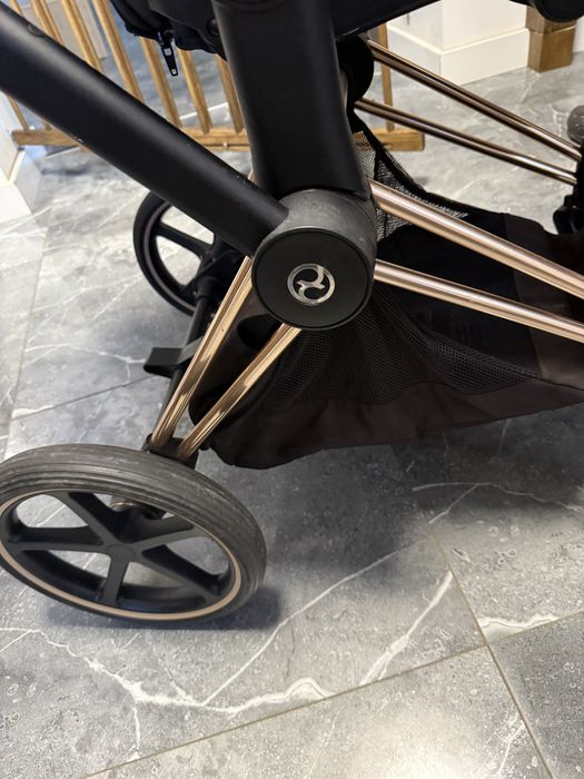 Cybex priam 2:0 black platinium
