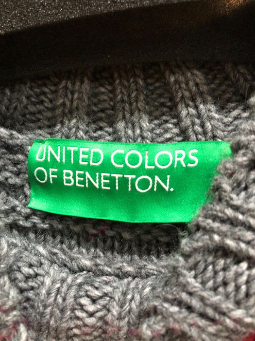 Светр жіночий Benetton