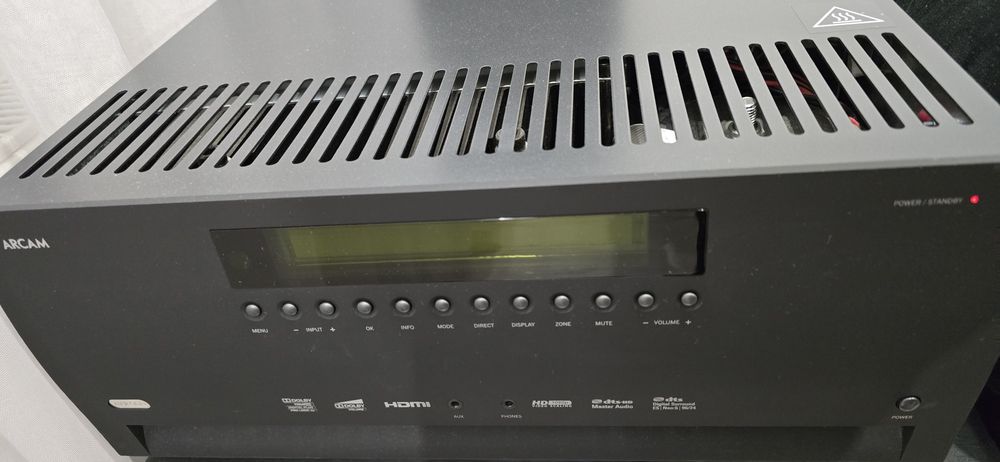Ampituner  Arcam fmj avr 500  to coś więcej niż Marantz Denon itp.
