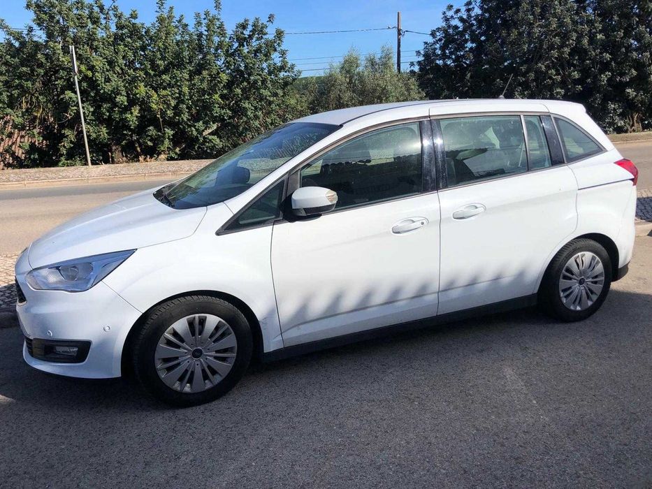 Ford C Max - 7 lugares adaptado a GPL - região de Aveiro