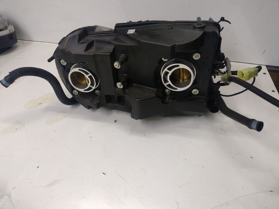 Airbox Ducati supersport 937