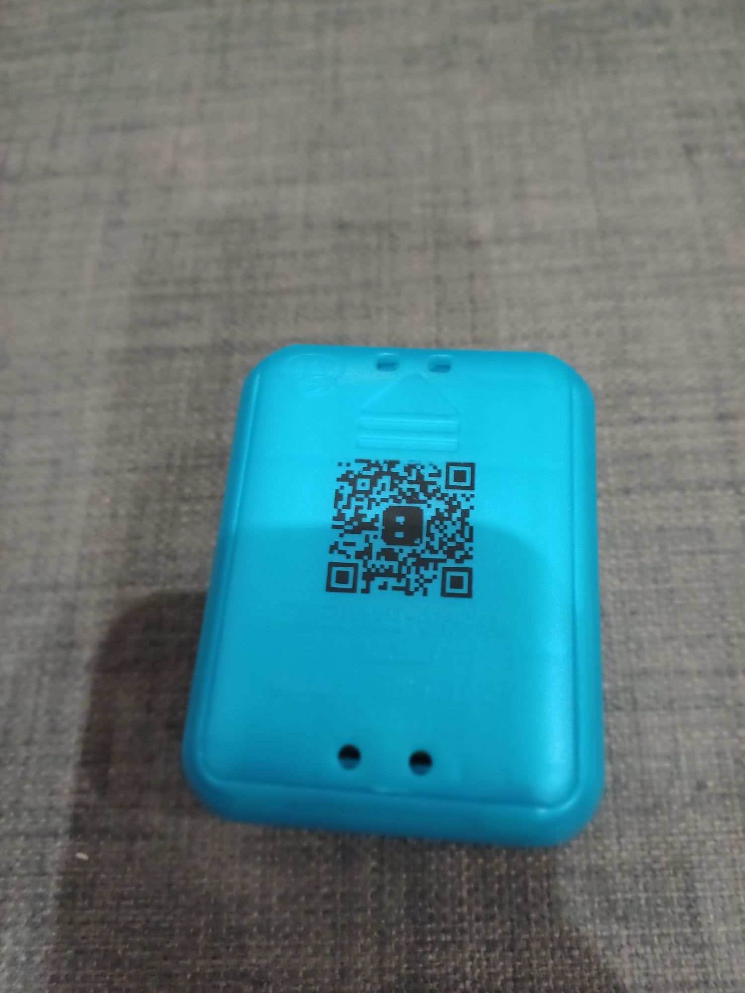 Bitzee para venda