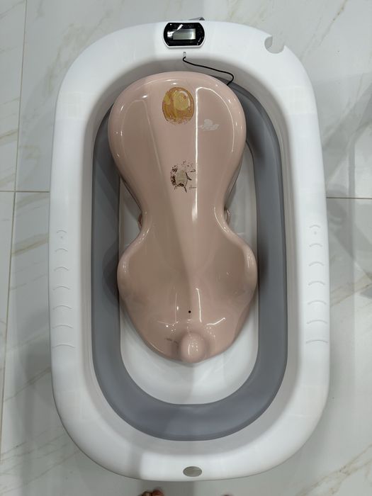 Продам складну ванночку з гіркою