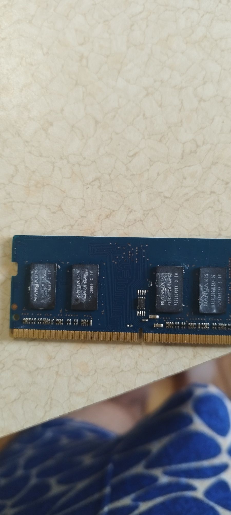 4Gb DDR4 для ноутбука 2400 MHz SODIMM