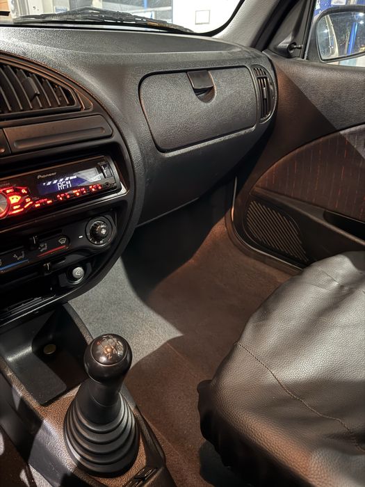 Citroën Saxo 1.5D — Económico