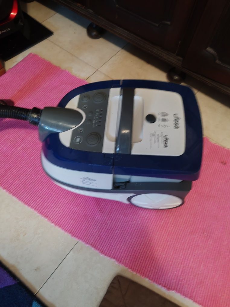 Aspirador UFERSA potente