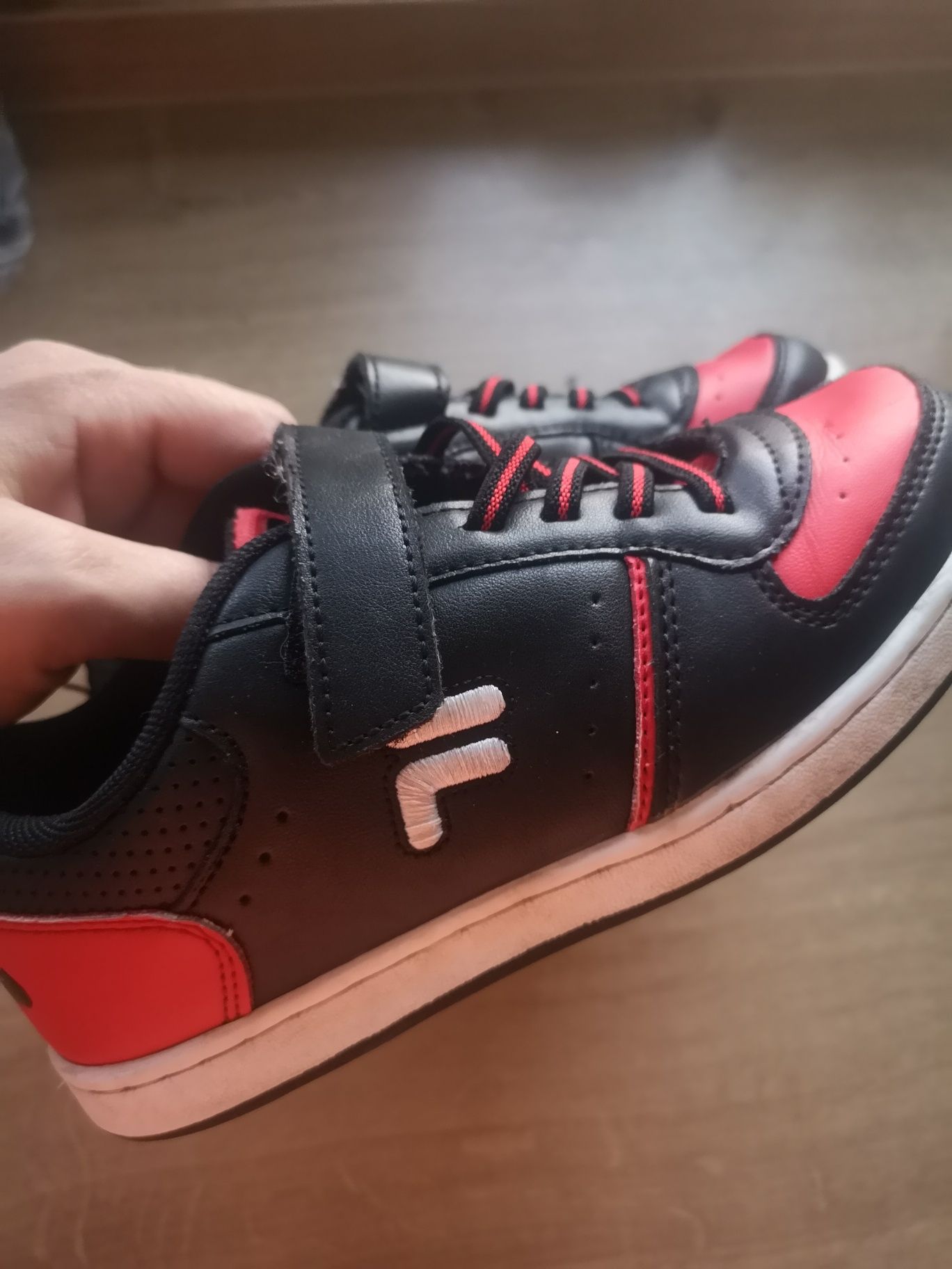 Adidasy chłopięce Fila 33