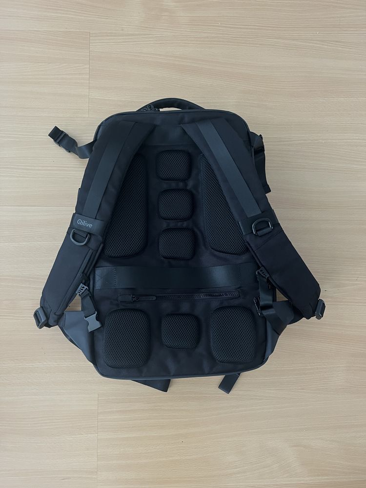 Mochila Gaming Qilive Preta