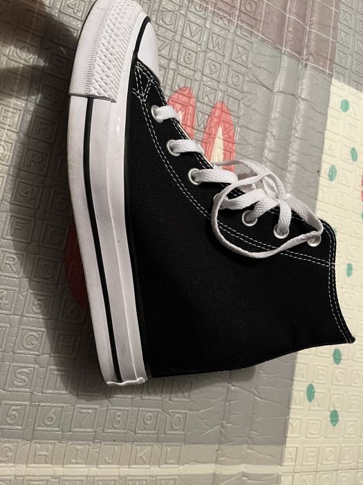 Converse оригінальні, розмір 37,38, довжина стопи 24,5 см