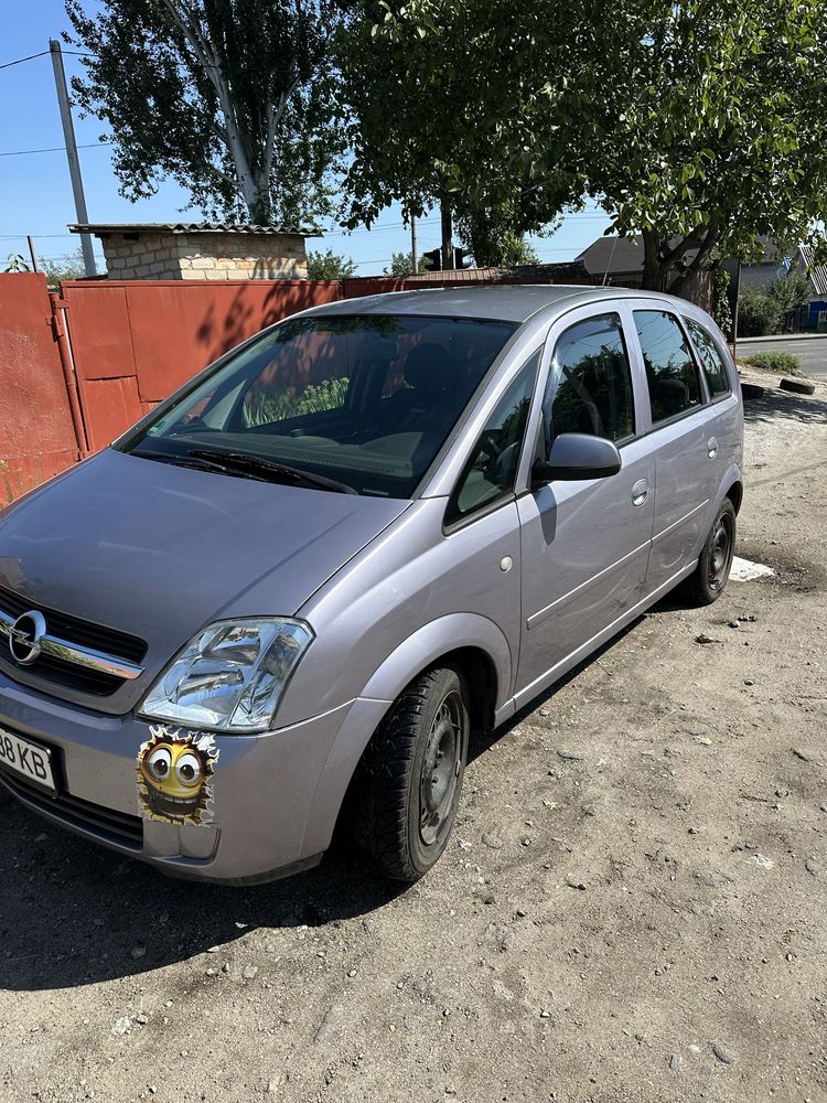 Продам автомобиль Opel Meriva