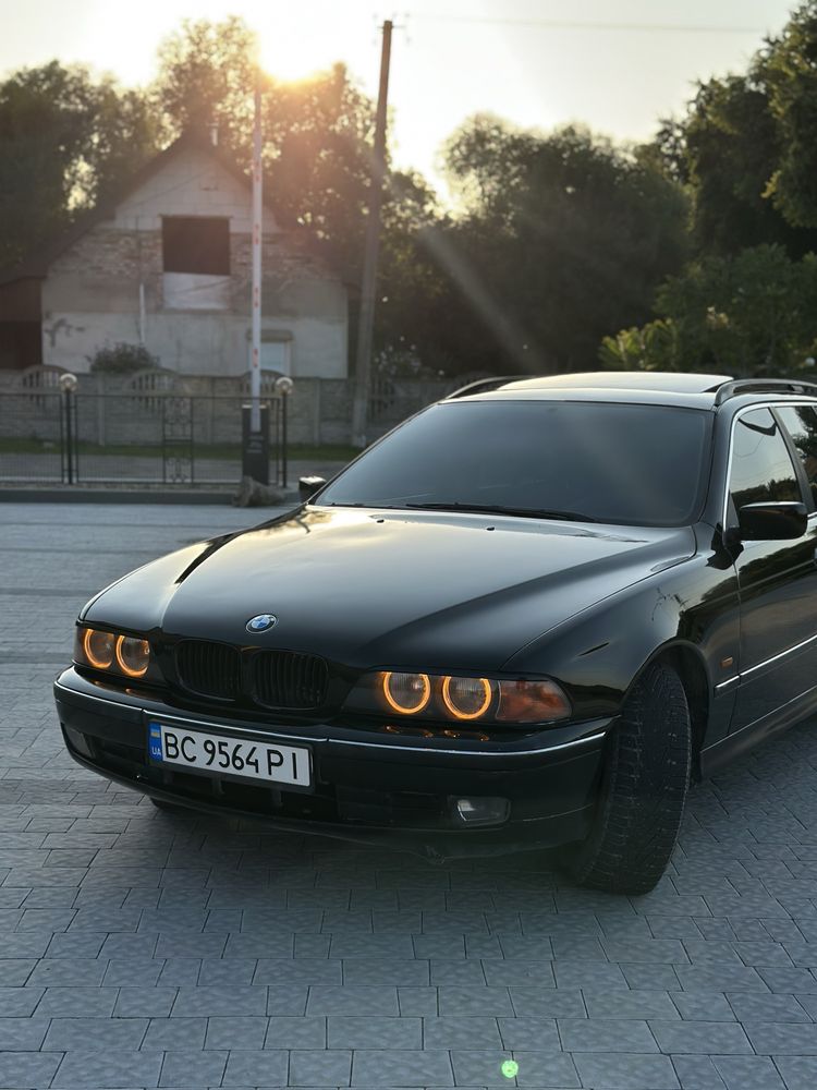 BMW E39 m50b20.
