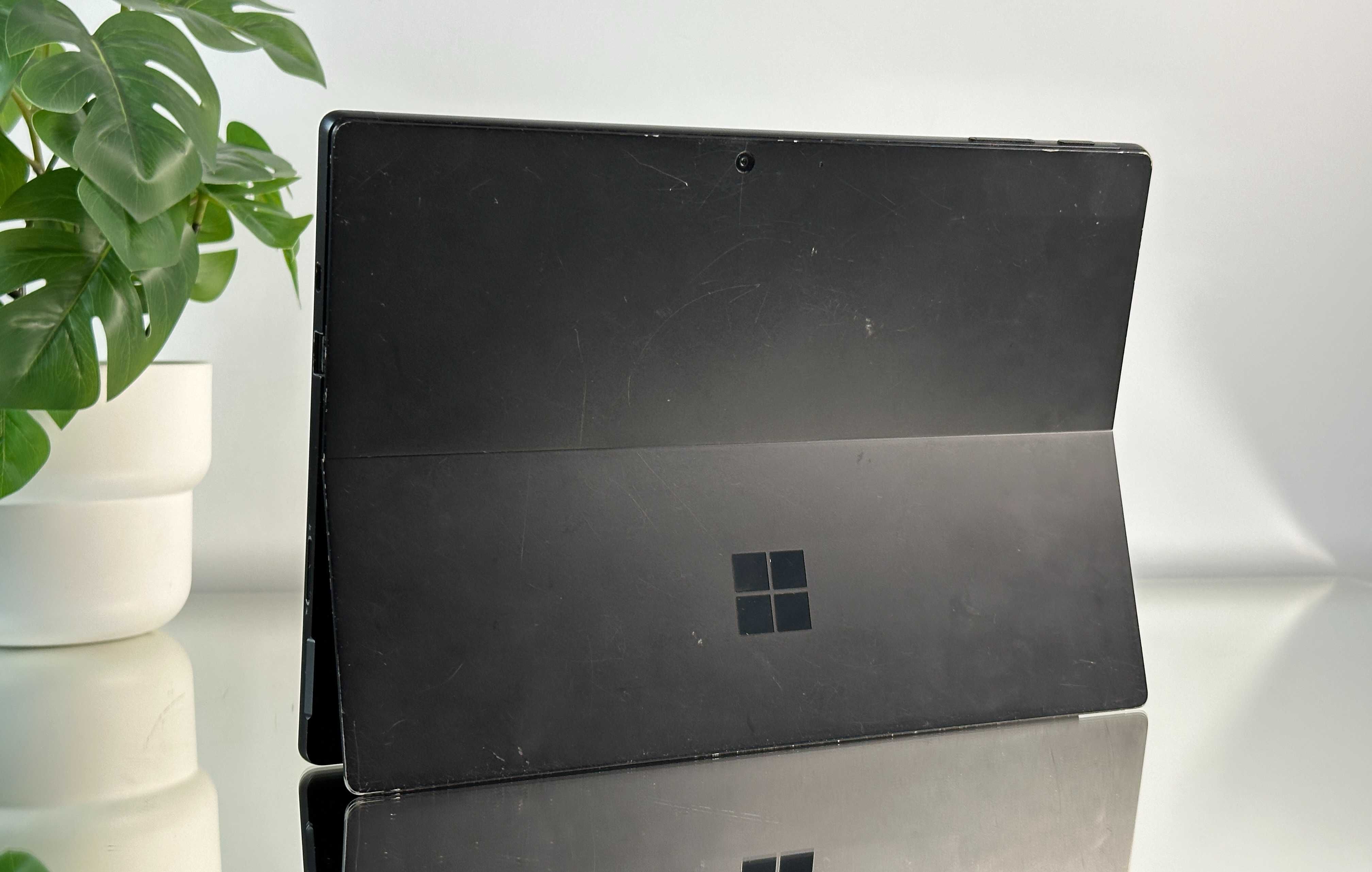 Tablet i laptop 2w1 Microsoft Surface Pro 7 i5 10GEN 8GB/256GB MOBILNY