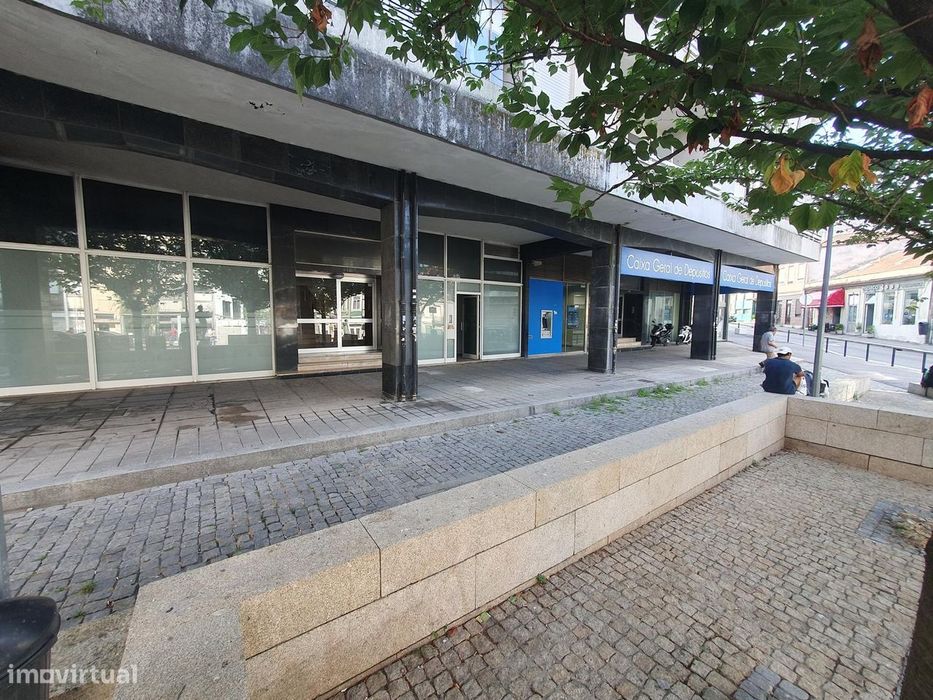 Loja 2 Pisos c/ 508 m², Antas. Imóvel de Banco com Condições Especiais