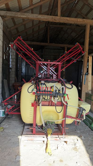 Opryskiwacz 15m Hardi 800l 850l 900l