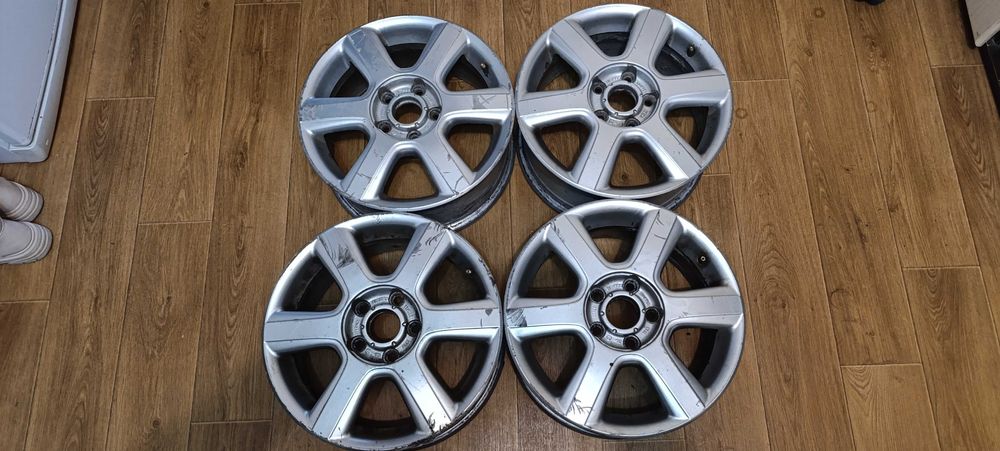 Продам литі диски, R16, 5x112, Volkswagen оригінал.