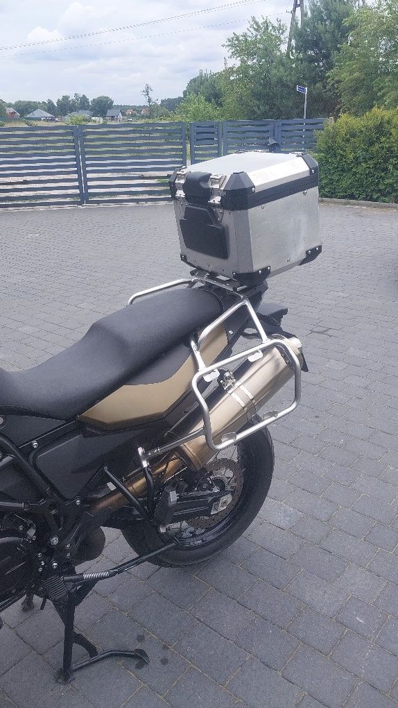 Kufer centralny bmw r1200 f800 gs oryginał kompletny ze stelażem