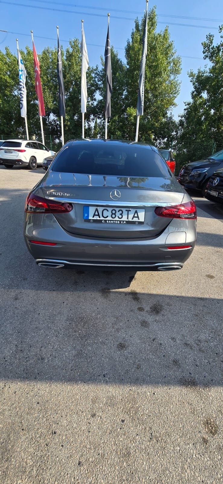 Mercedes Benz  E 300de