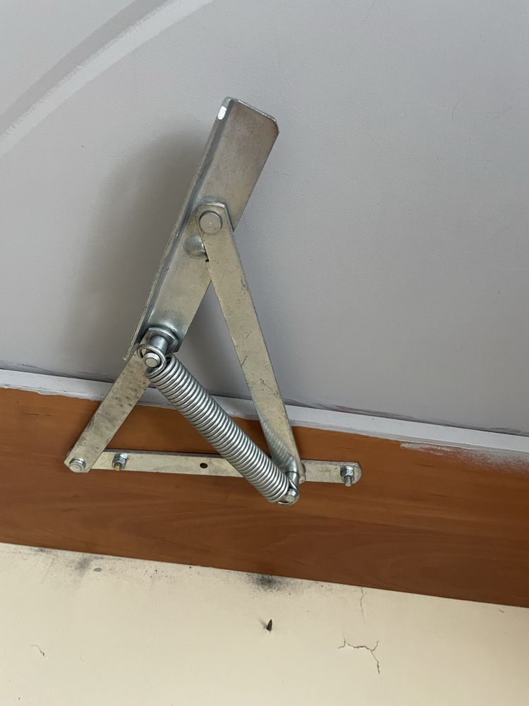 Podnośnik sypialkowy  do tapczanu wersalki kanapy