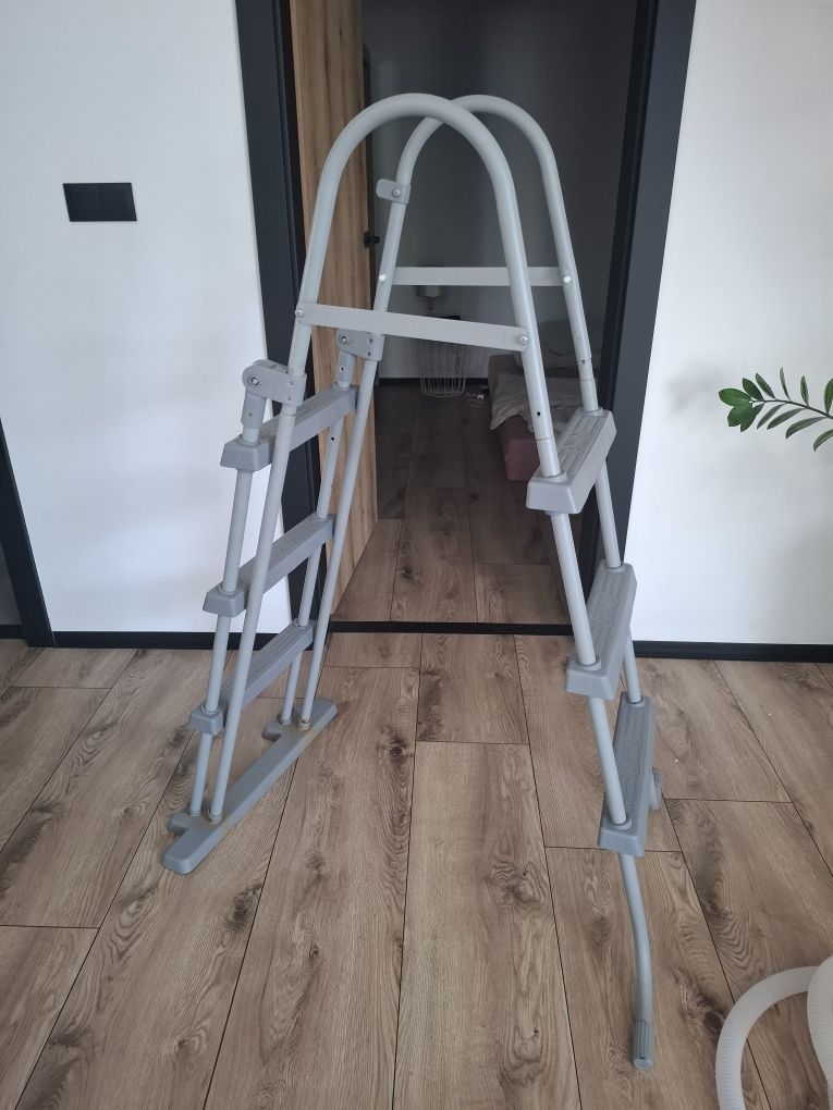 Drabinka do basenu zarezerwowane Bestway 140cm tylko odbiór osobisty