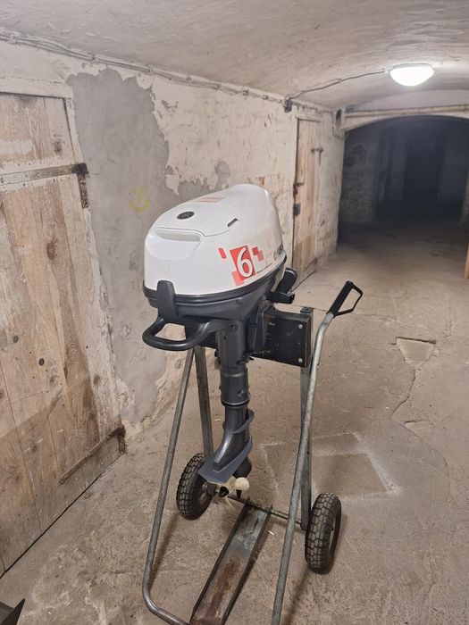 Silnik zaburtowy Yamaha 6km 4t