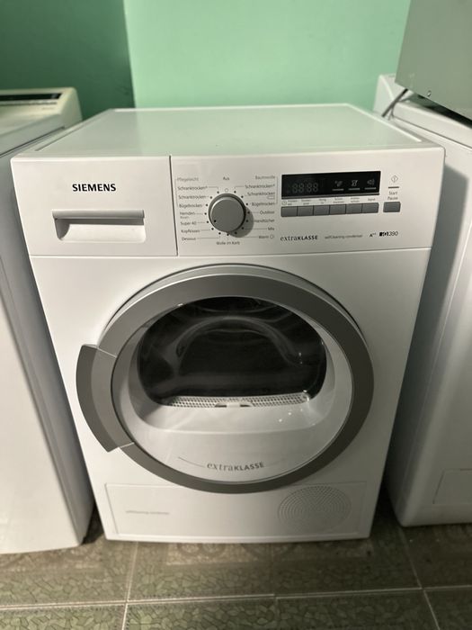 Сушильна машина Siemens IQ390