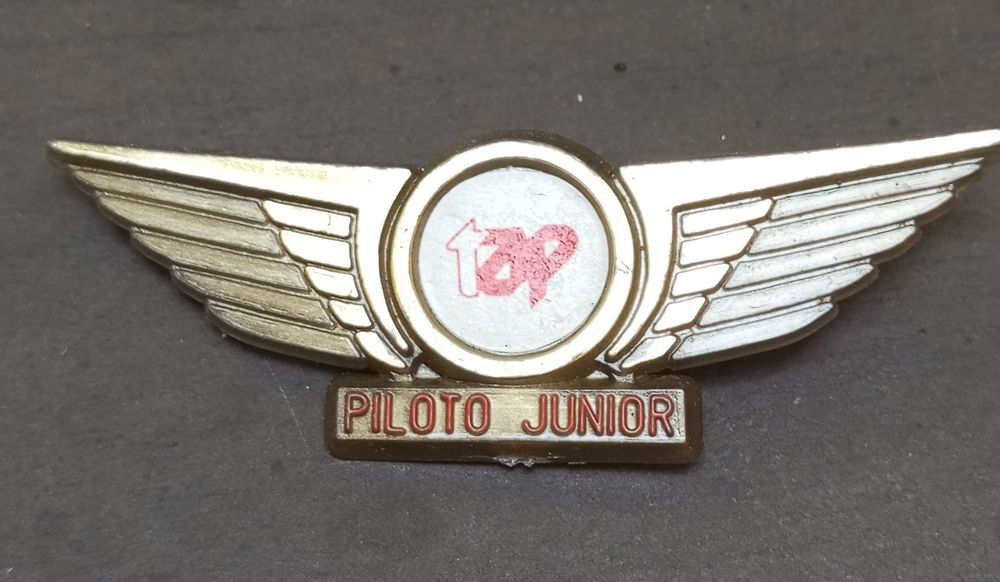 Crachá da TAP piloto junior