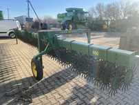 Ротаційна навісна борона John Deere 400