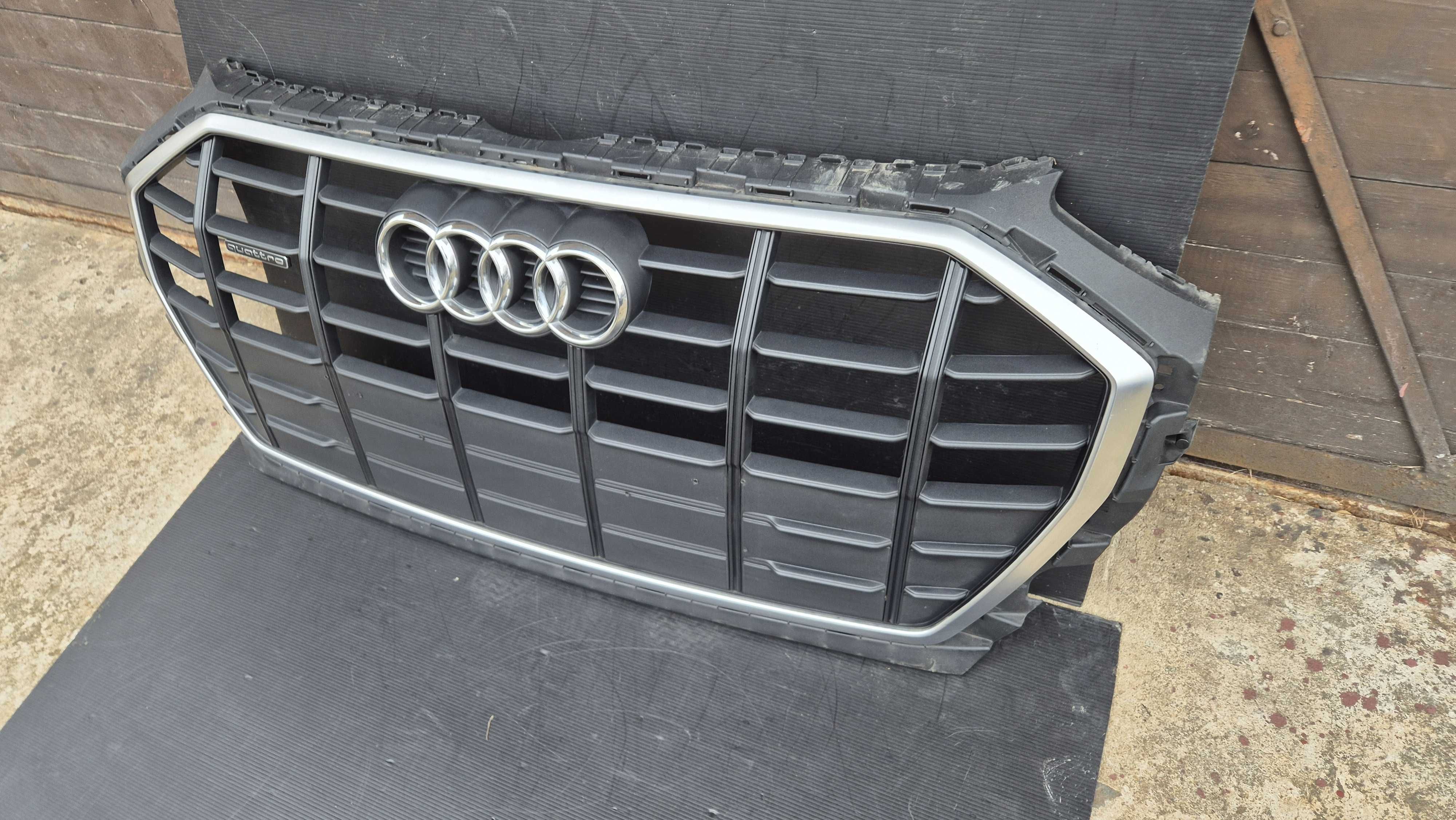 Atrapa chłodnicy GRILL Audi Q5 80A FY 20-23 OE Stan BDB! ORYGINAŁ !