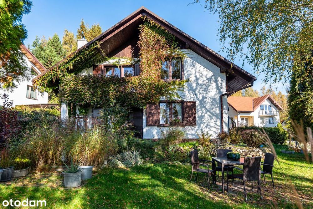 Rząska. Wyjątkowy dom pod Krakowem. Ogród. Taras. Garaż. Widoki.