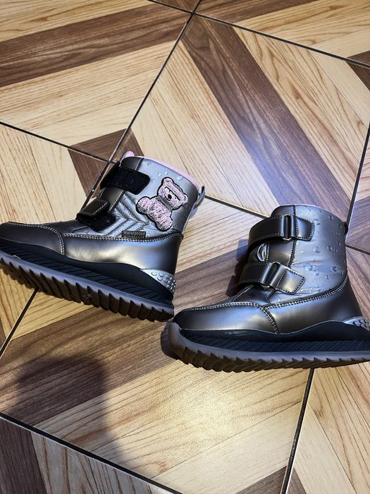 Взуття на дівчинку, зима