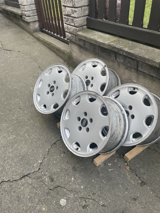 Komplet felg aluminiowych