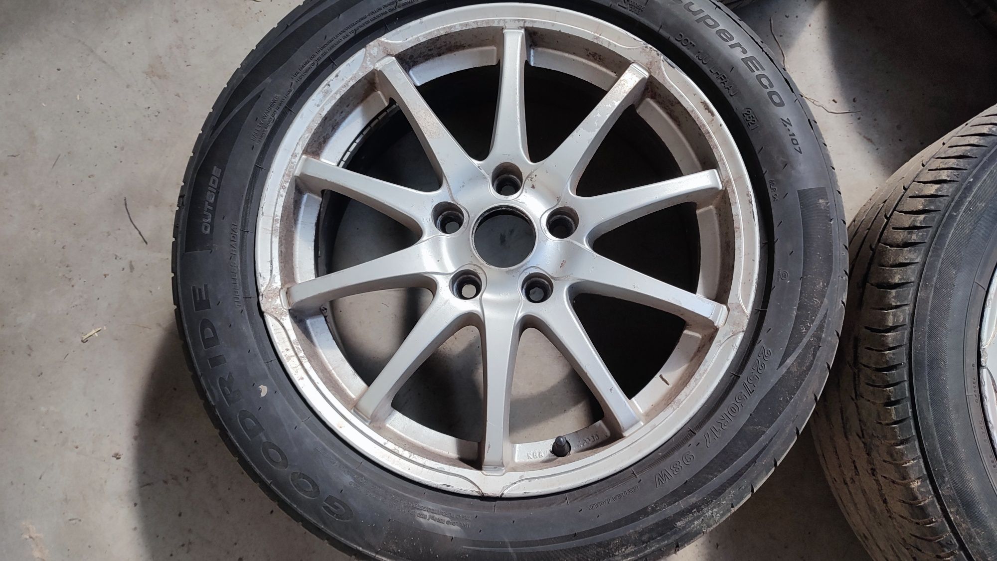 Mazda 6 GG felgi aluminiowe 17 5x114,3 ET48 + opony letnie