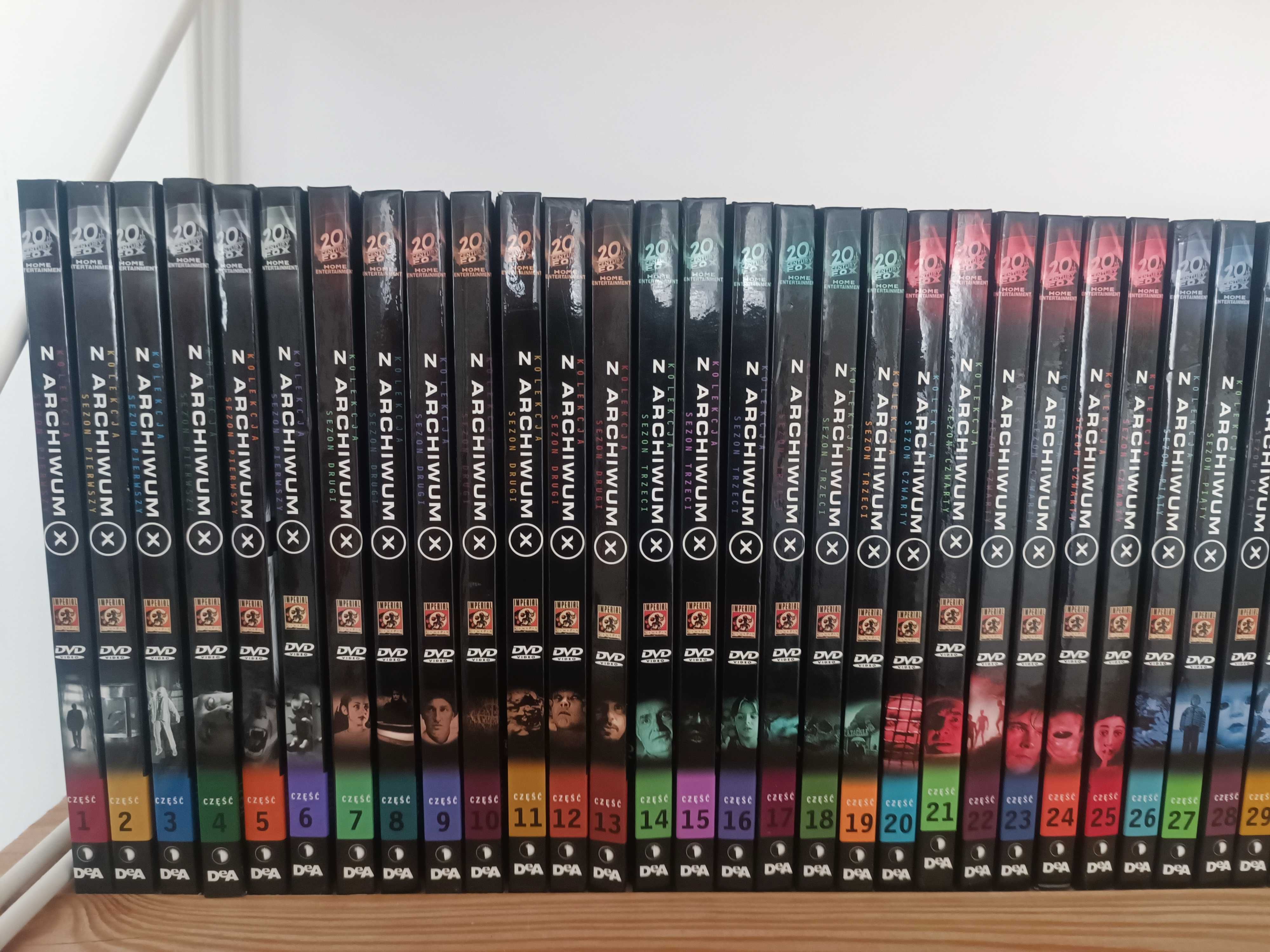 Z ARCHIWUM X serial pełna kolekcja 53 dvd [9 sezonów] + film