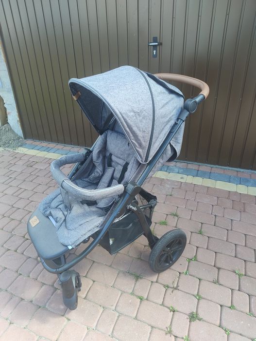 Wózek spacerowy lionelo Annet tour budka XXL, duże koła