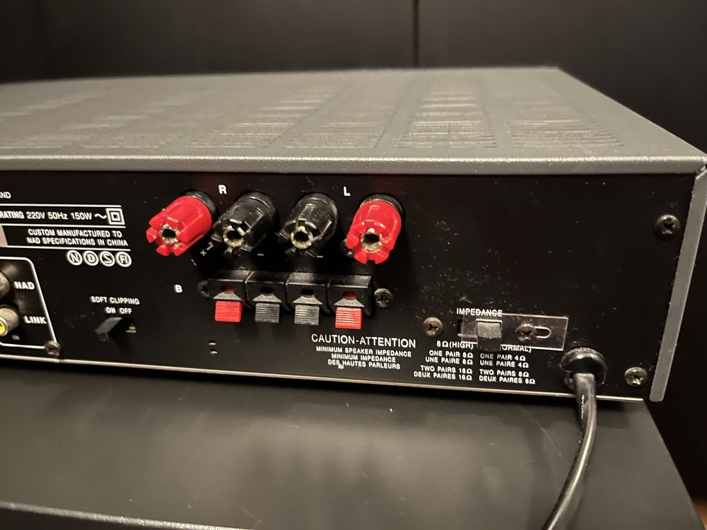 Nad 701 amplituner