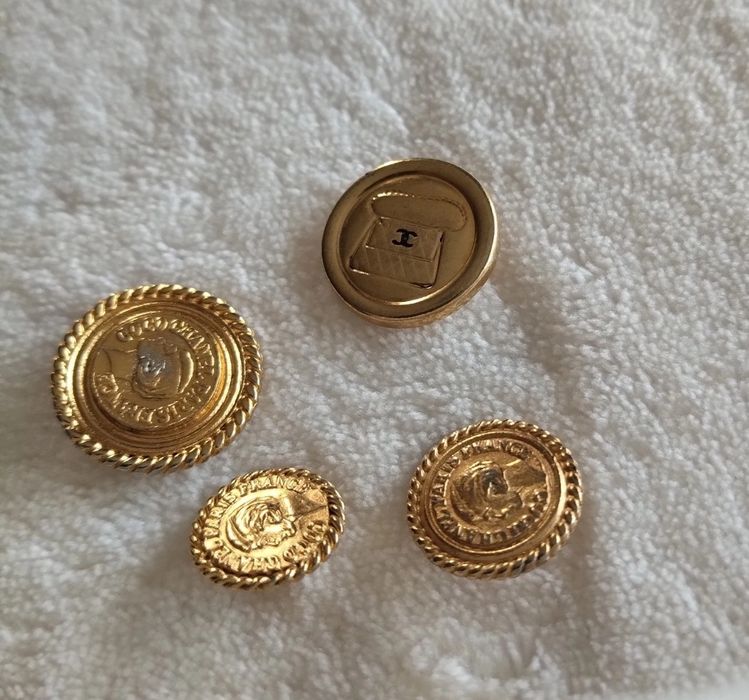 Vintage Chanel bijuterias