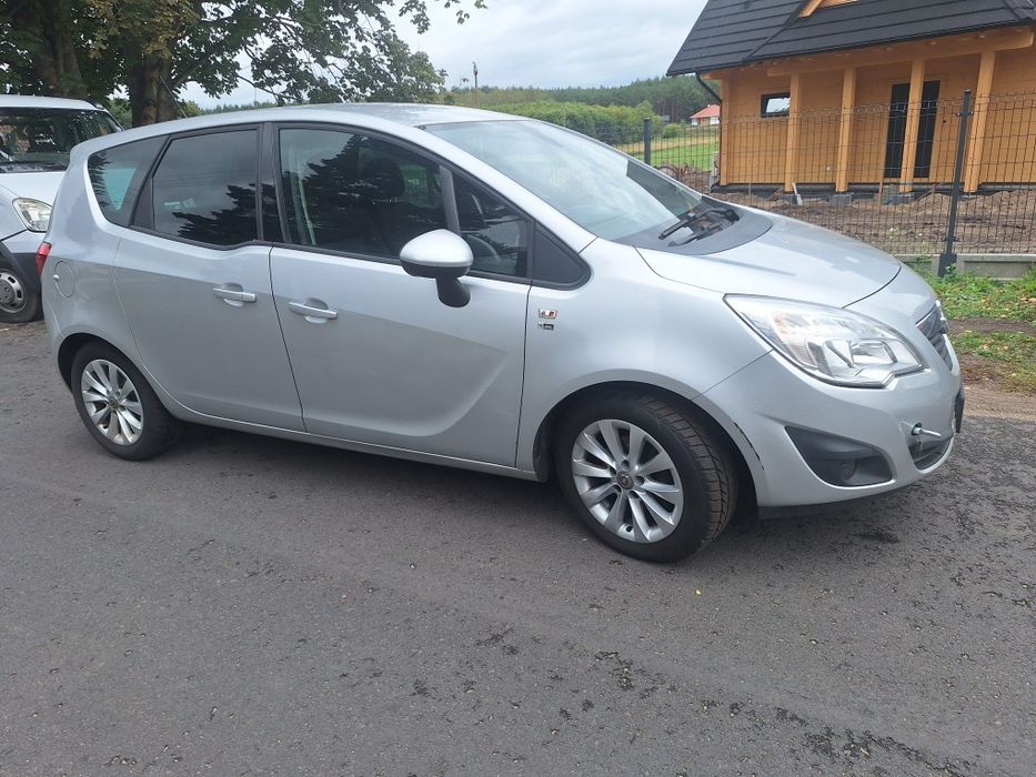 Opel Meriva 2013,Benzyna 1.4 100km