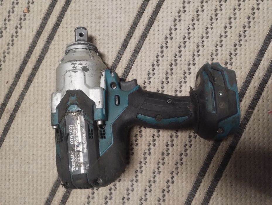 Wkrętarka udarowa Makita DTW1001