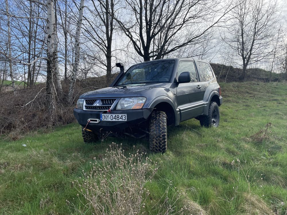 Mitsubishi pajero 3