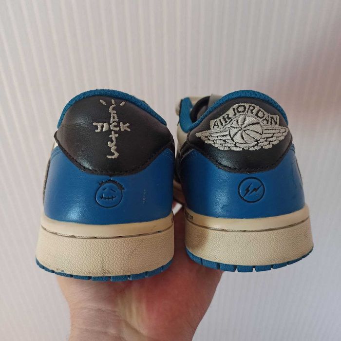 Кросівки Air Jordan 1 Retro x Travis Scott Розмір 39 (25 см.)