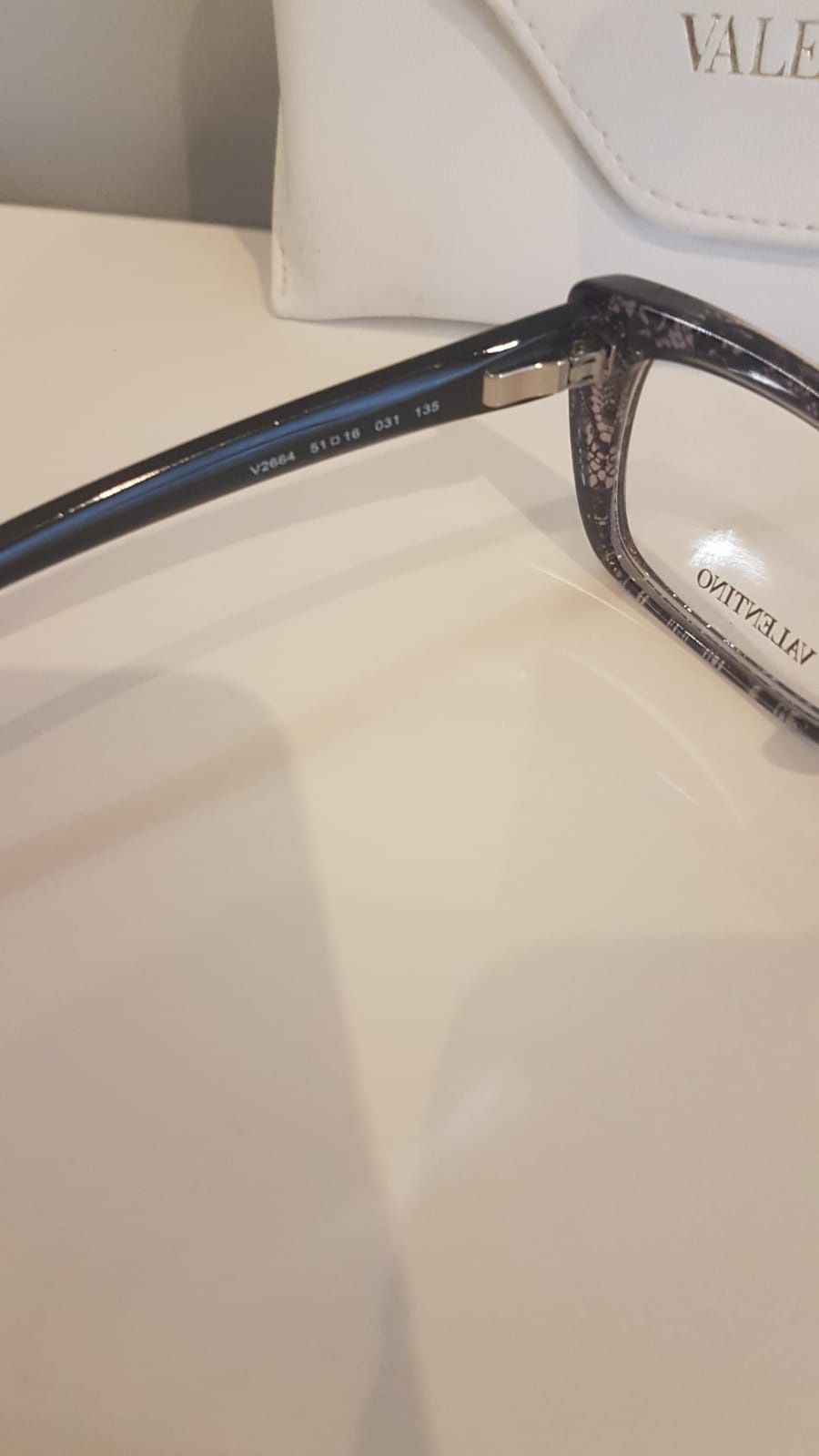 Oprawki okularów korekcyjnych Valentino