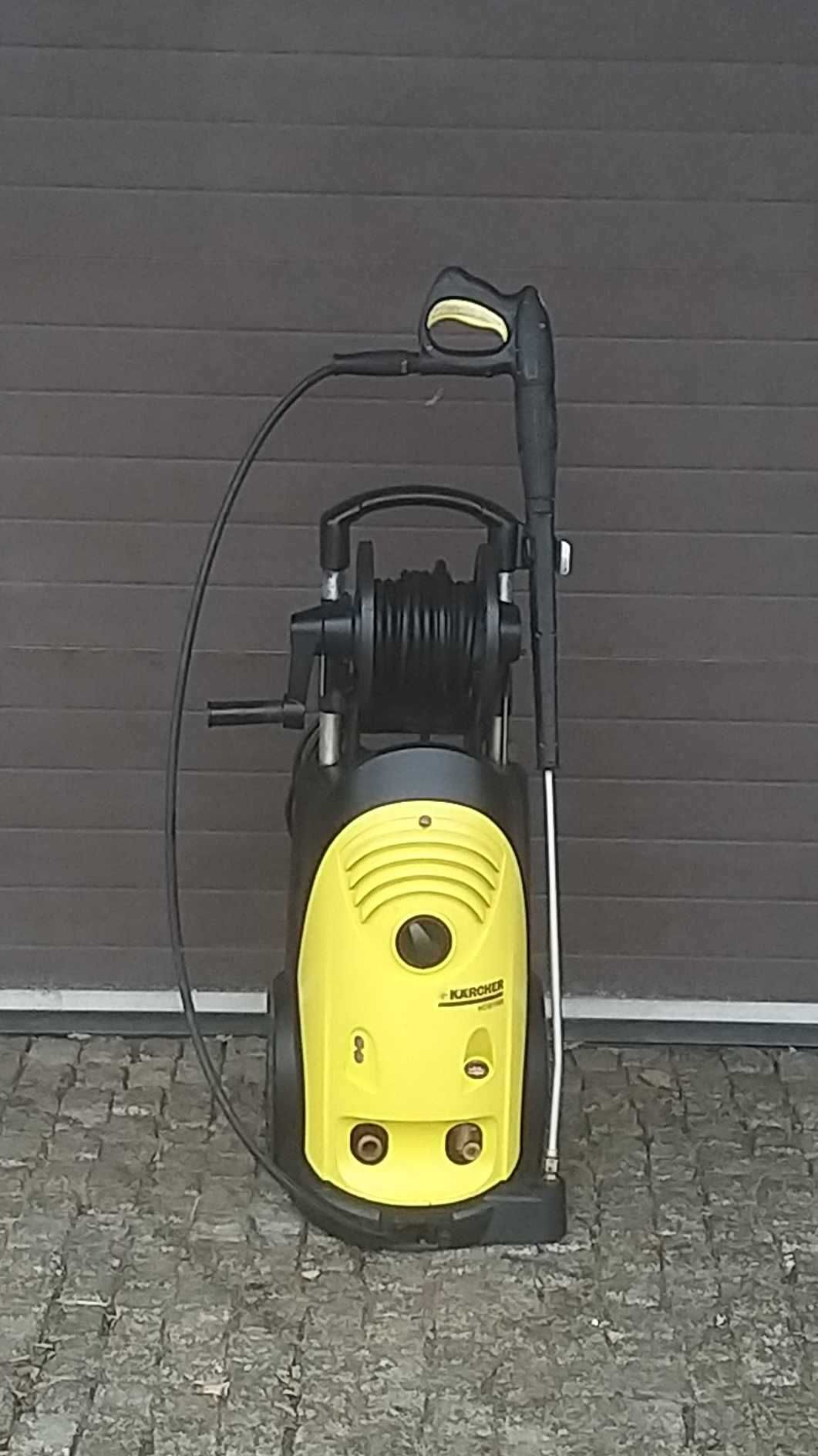 Myjka ciśnieniowa Karcher HD 9/19m ze zwijakiem