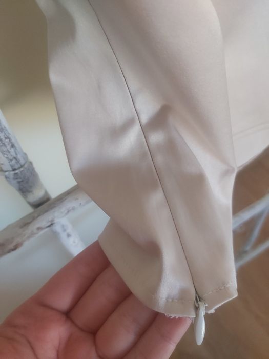 Kremowy top Modesta L