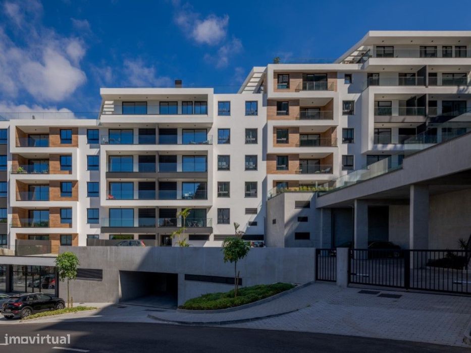 Magnífica Penthouse Duplex no Coração do Funchal