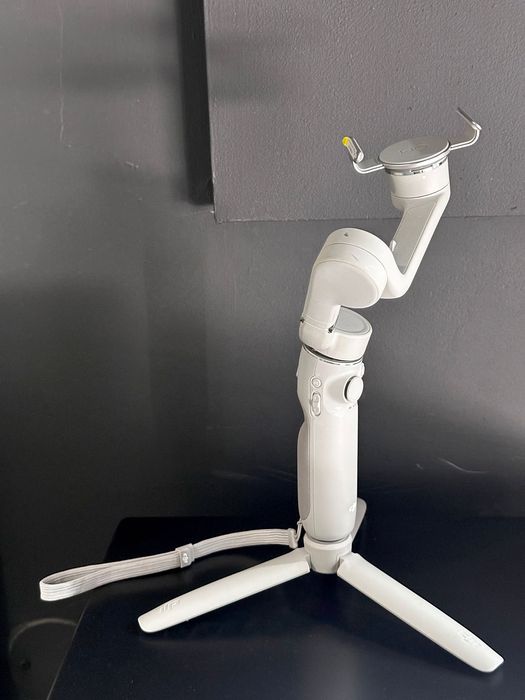 Estabilizador de imagem para smartphone DJI Osmo 5